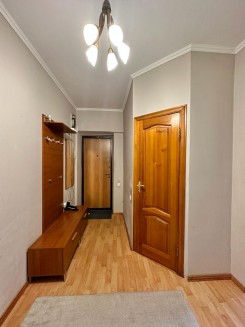 3-комнатная квартира улучшенной планировки Жибек Жолы