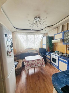 2-х комнатная квартира Сатпаева - Розыбакиева