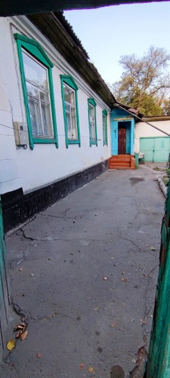 Кирпичная половина дома Глазунова-Успенского