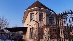 Пятикомнатный дом в Туздыбастау