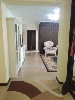 3 комнатная квартира  ЖК "Аль-Фараби", Асанбая - Аскарова