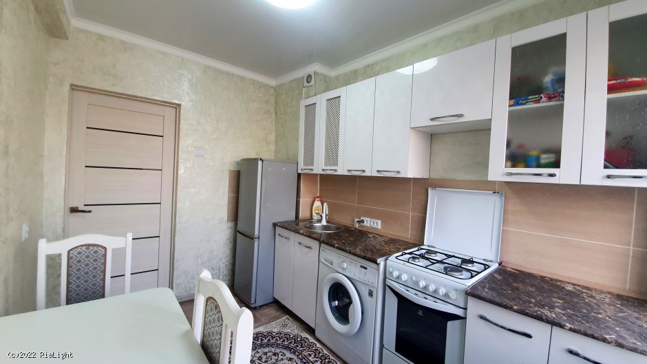 1-комнатная квартира на Байзакова и Карасай Батыра