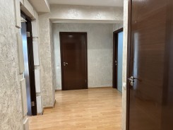3х комнатная улучшенной планировки в кирпичном доме Мкр Мамыр 2 по Шаляпина