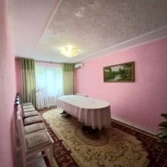 3 комнатная квартира в мкр Айнабулак-4
