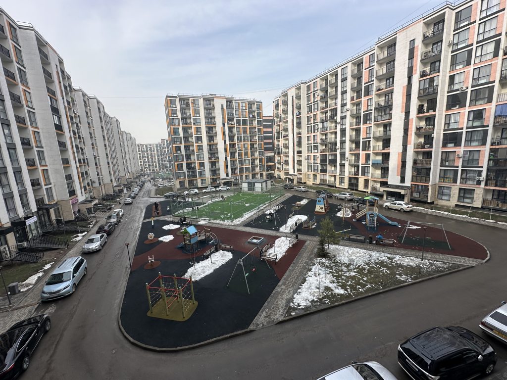 2-комнатная квартира 70 м² 3/10 Алатау — Толе би