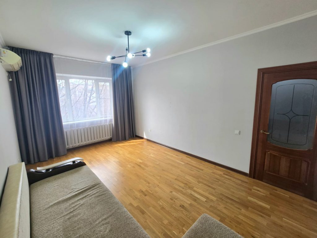 2-комнатная квартира 61 м² 4/9 Момышулы Толе Би